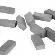 Mine alloy tools