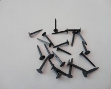 shoe tack